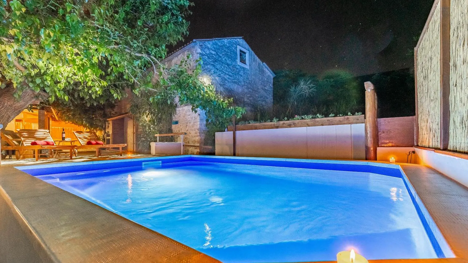 Istrian Stone House With Heated Pool Villa Pula